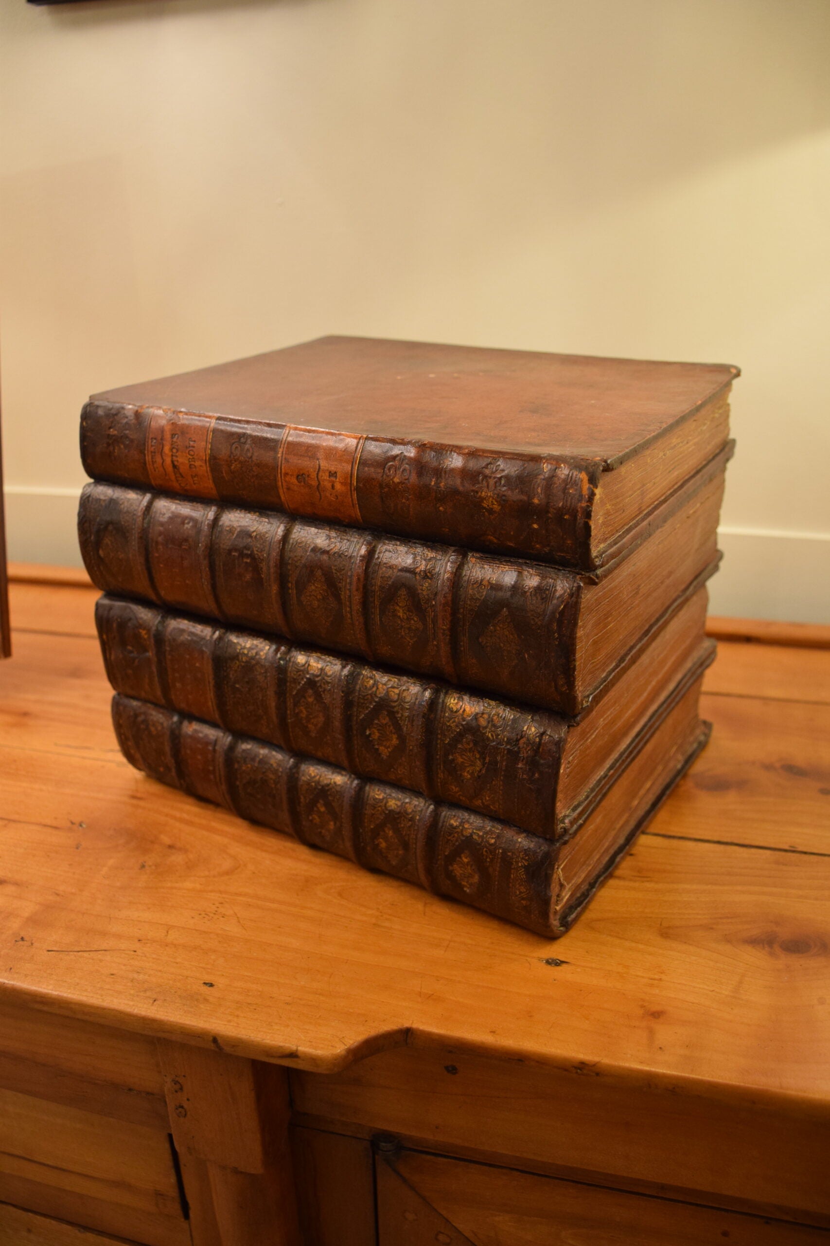 French Early 1900s Stack of Leather Books Tantalus Liquor / Drinks Box