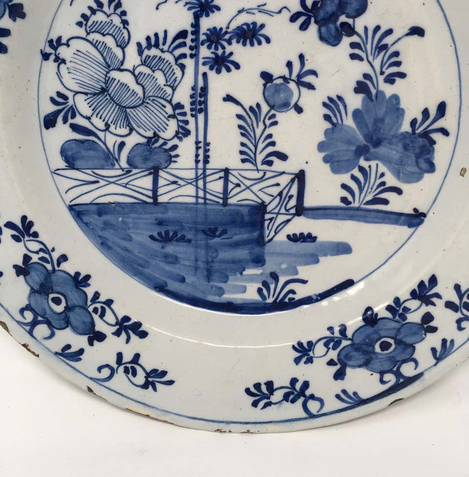 Hand Painted Italian Deruta Pottery Bowl