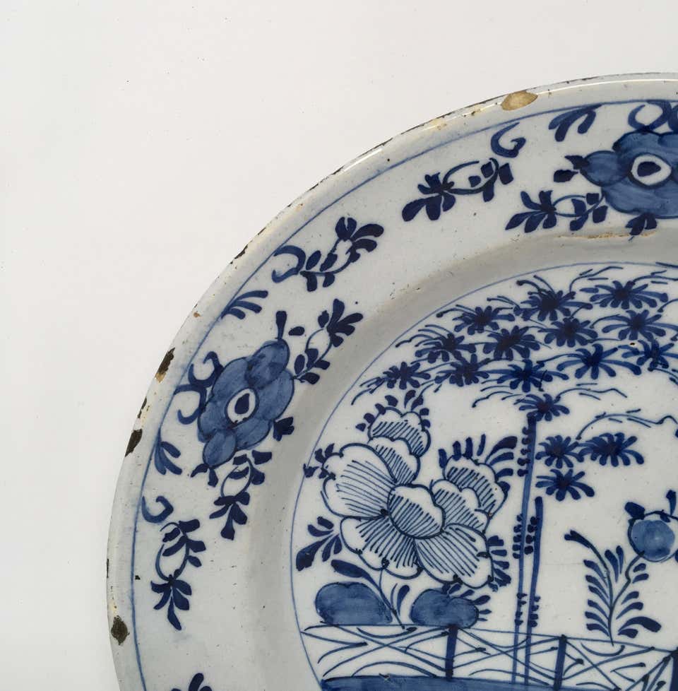 Hand Painted Italian Deruta Pottery Bowl