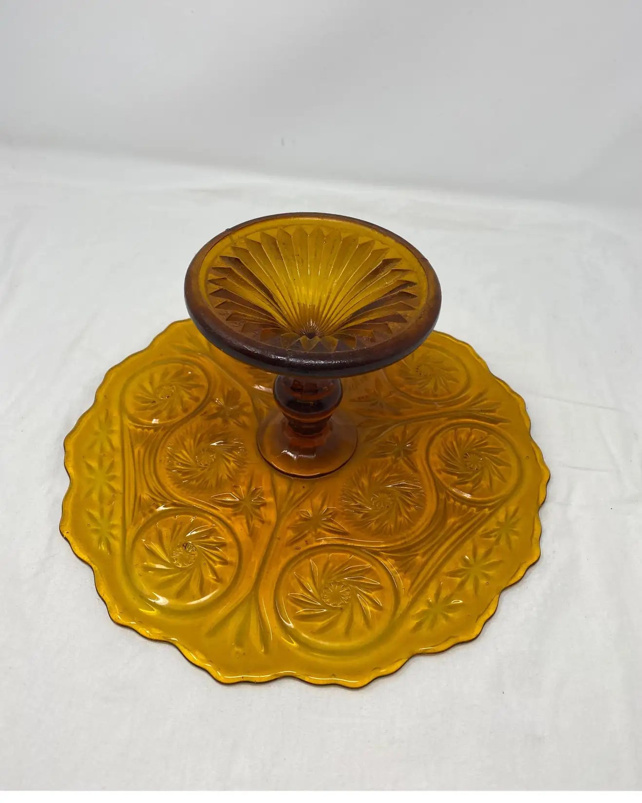 Amber Glass Patisserie Stand