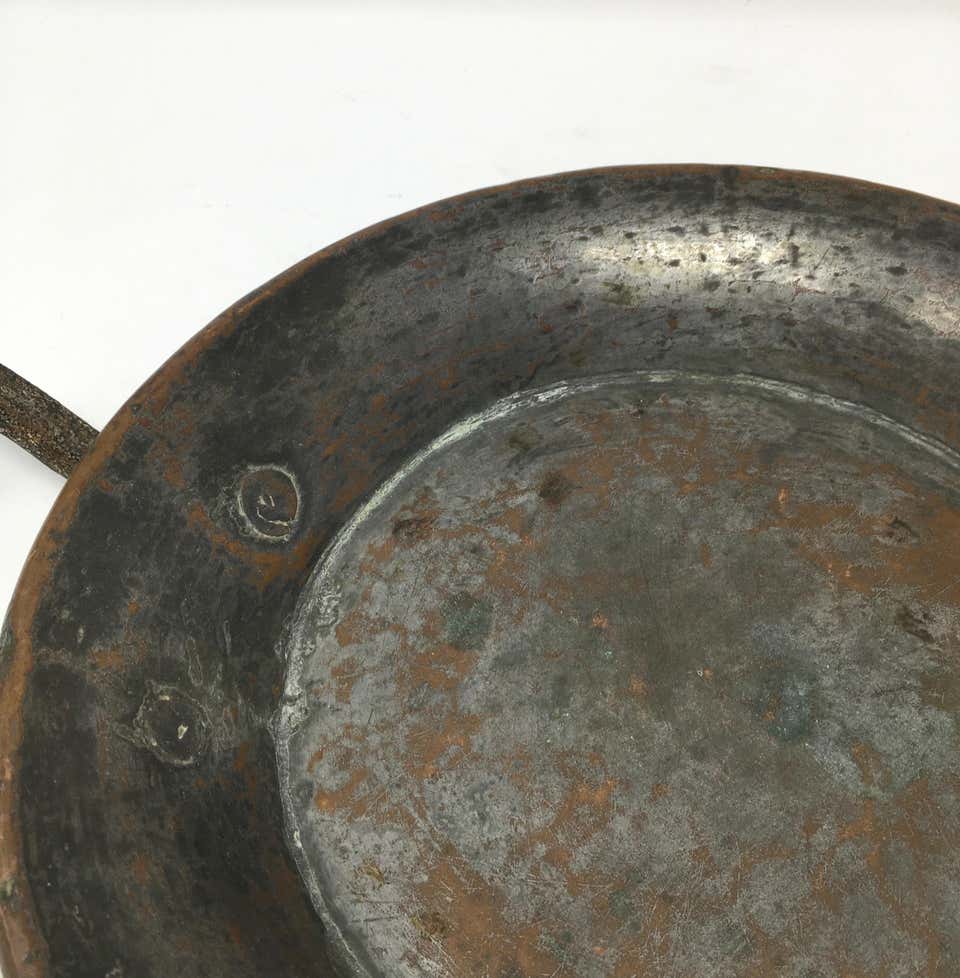 Round Copper Pot with Handles